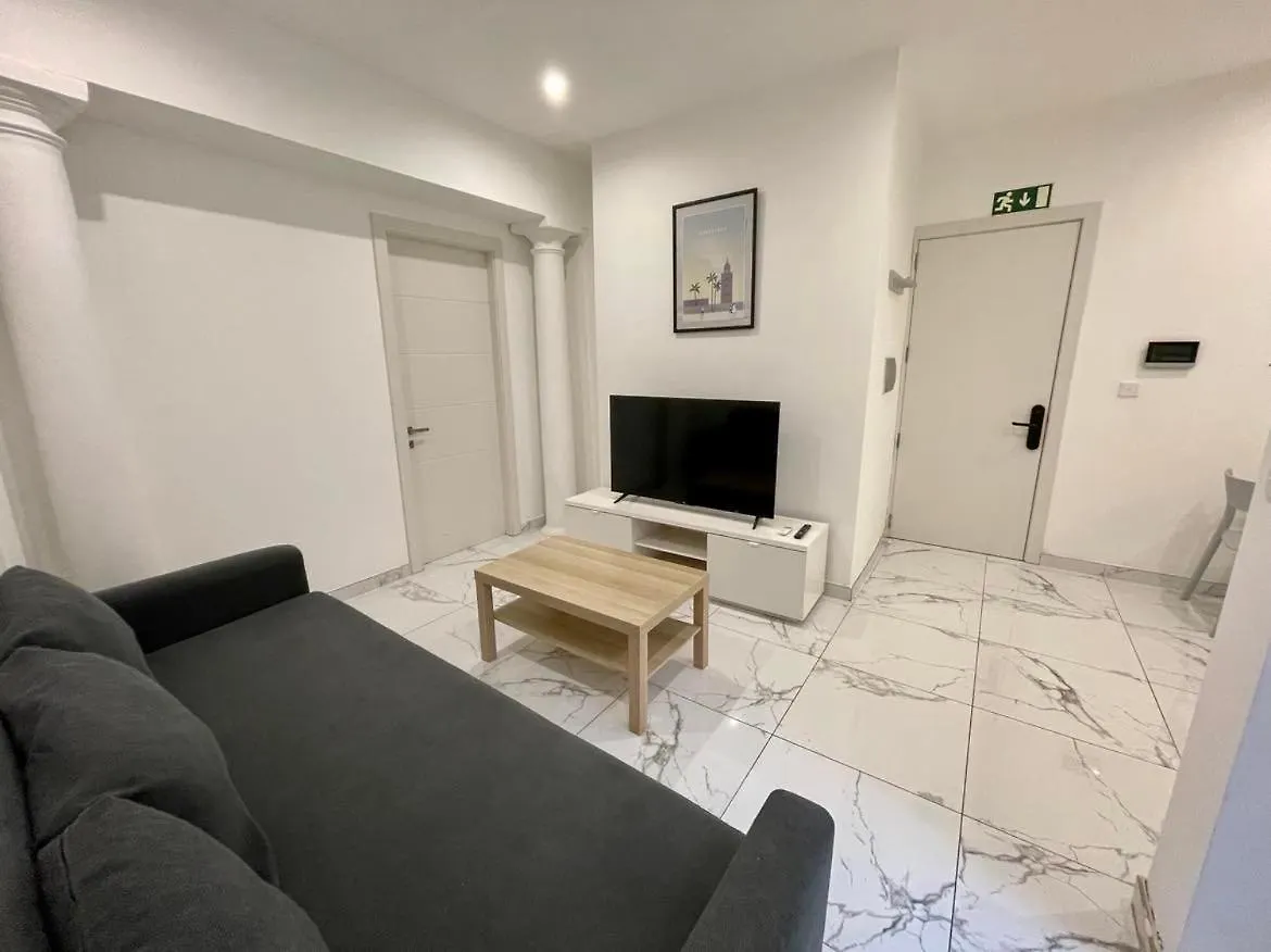 Brooklyn Apartments Sliema 0*,  Malta